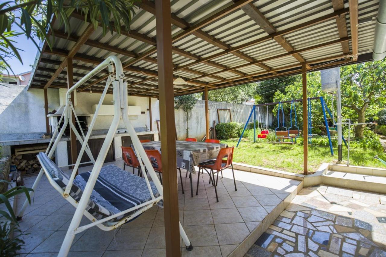 Apartment Vili Pinezići Exterior foto